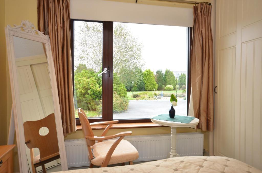 Gormans Country Home Killarney Room photo